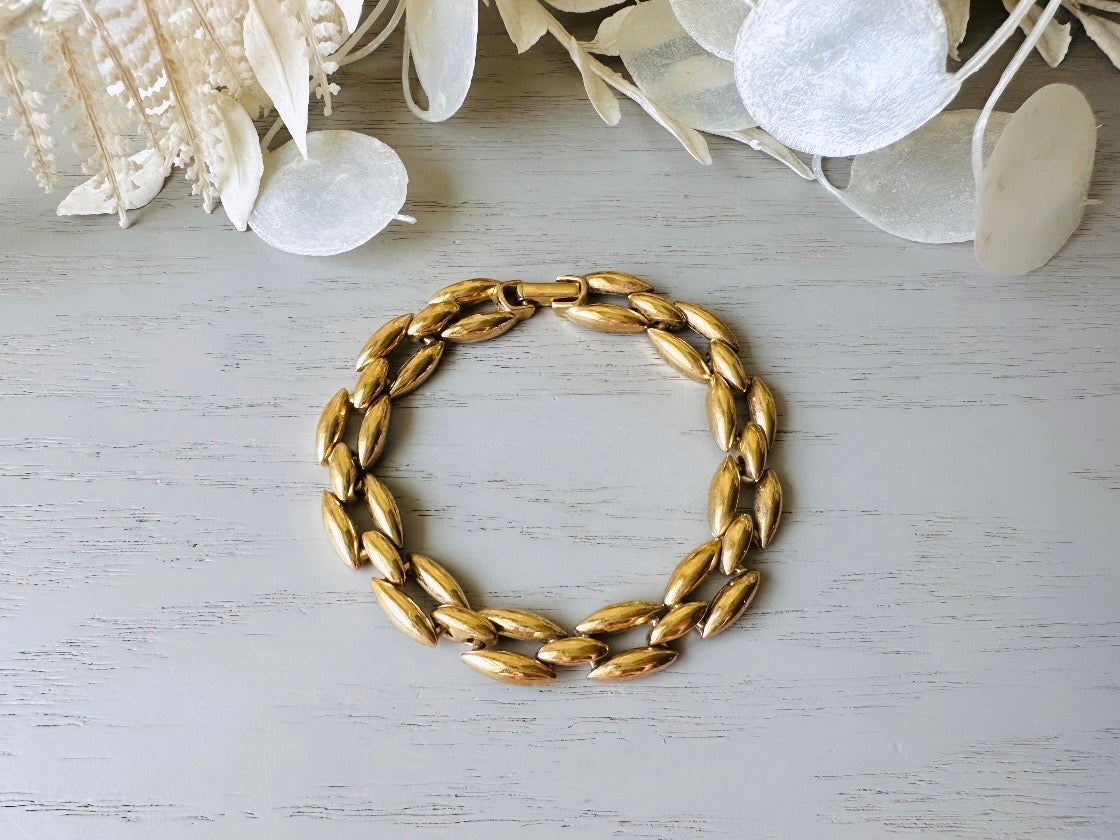 Vintage Napier Gold Link Bracelet, Classic Gold Chain Designer Vintage Gold 1980s Napier Bracelet, Gold Puffed Chain Bracelet 7.75" Length
