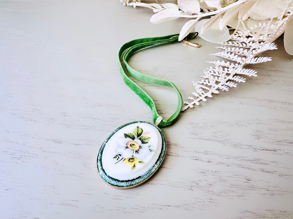 Green Velvet Choker Necklace with Floral Cameo, White Flower Vintage 1950s Choker, West German Victorian Revival Necklace 14" Soft Velvet