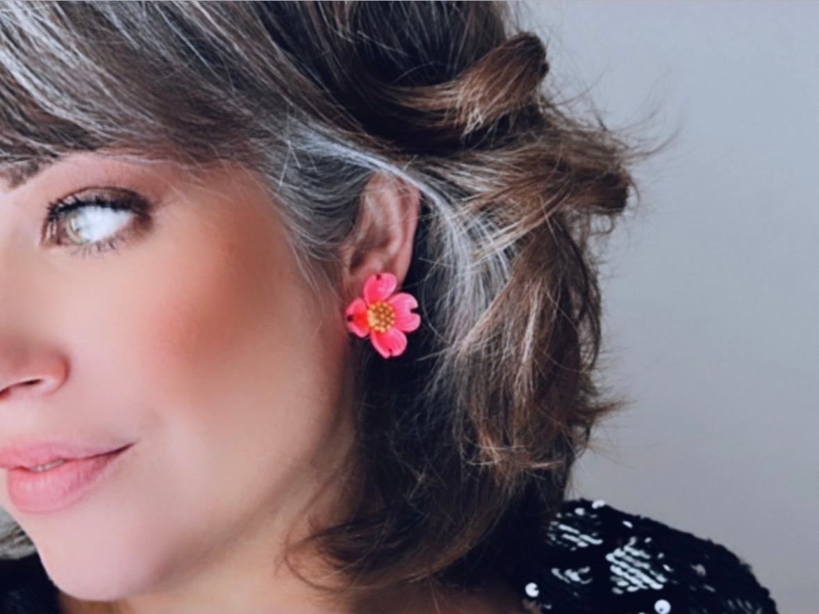 Hot Pink Flower Clip On Earrings, Vibrant Bright Pink Vintage Earrings, Oversized Pretty Flower Earrings, Neon Pink Flower Clip-Ons