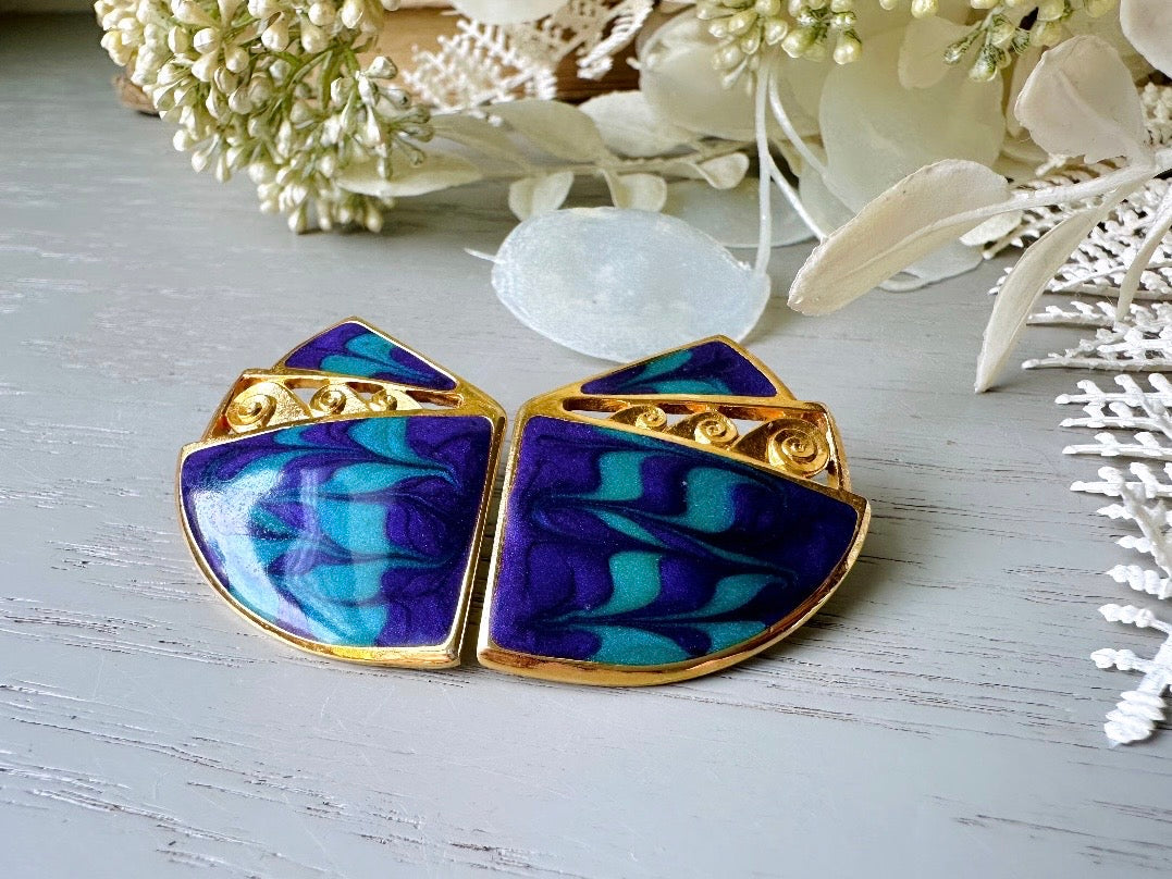 Vintage Purple Teal Gold Earrings, 1980s Pierced Post Earrings, Authentic Vintage Designer Berebi Earrings, Pearlized Enamel Geometric Lace