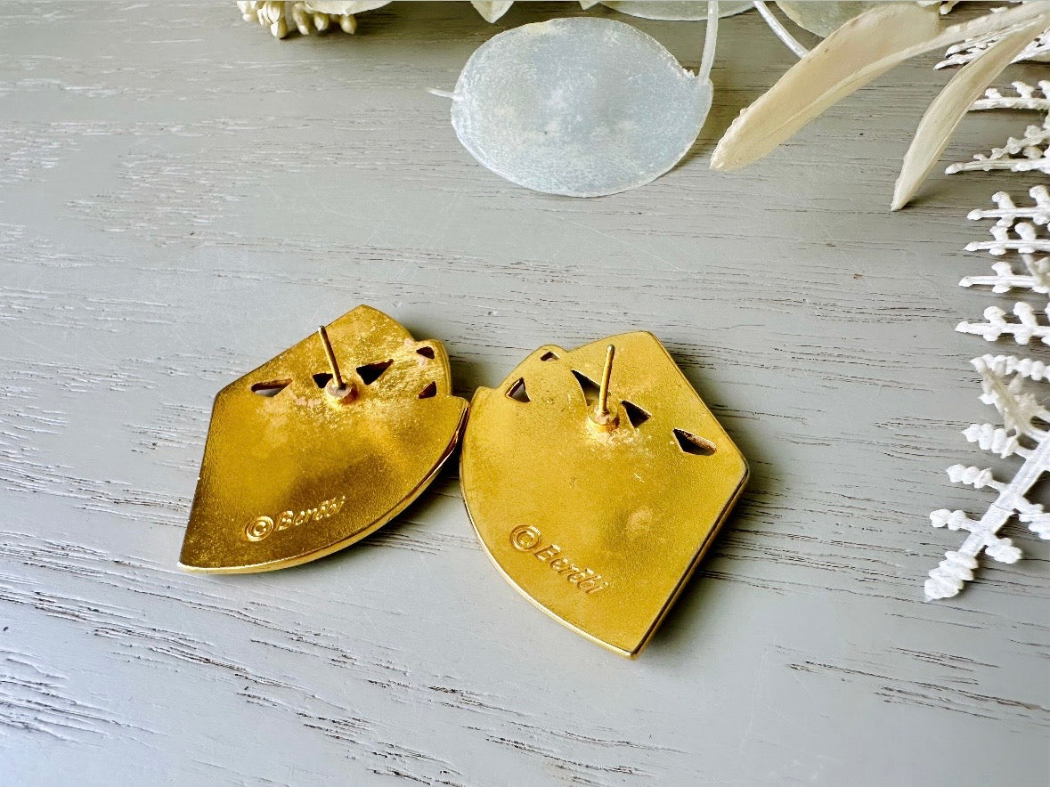 Vintage Purple Teal Gold Earrings, 1980s Pierced Post Earrings, Authentic Vintage Designer Berebi Earrings, Pearlized Enamel Geometric Lace