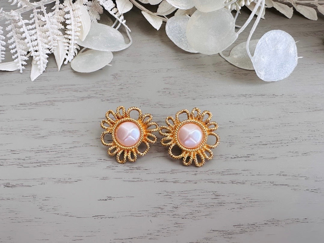 Vintage Blush Pearl Earrings, Gorgeous Pink Faux Pearl Cabochon & Burnished Gold Floral Clip On Earrings