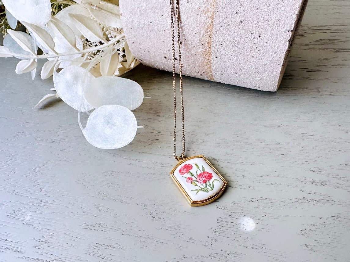 January Birthflower Necklace, Pink Carnation January Birthday Necklace, 1980 Floral Heritage Porcelain & Gold Botanical Flower Pendant
