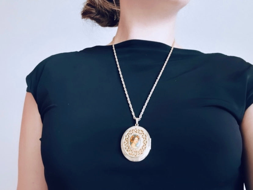 Vintage Victorian Cameo Locket Necklace, Antique Gold Victorian Revival Necklace, 1960s Woman Cameo Necklace