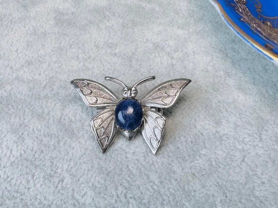 Butterfly Brooch Pin, Vintage Silver Butterfly Pin with Blue Stone Center, Vintage Brooch, Whimsical Bridal Brooch, Antique Silver Pin