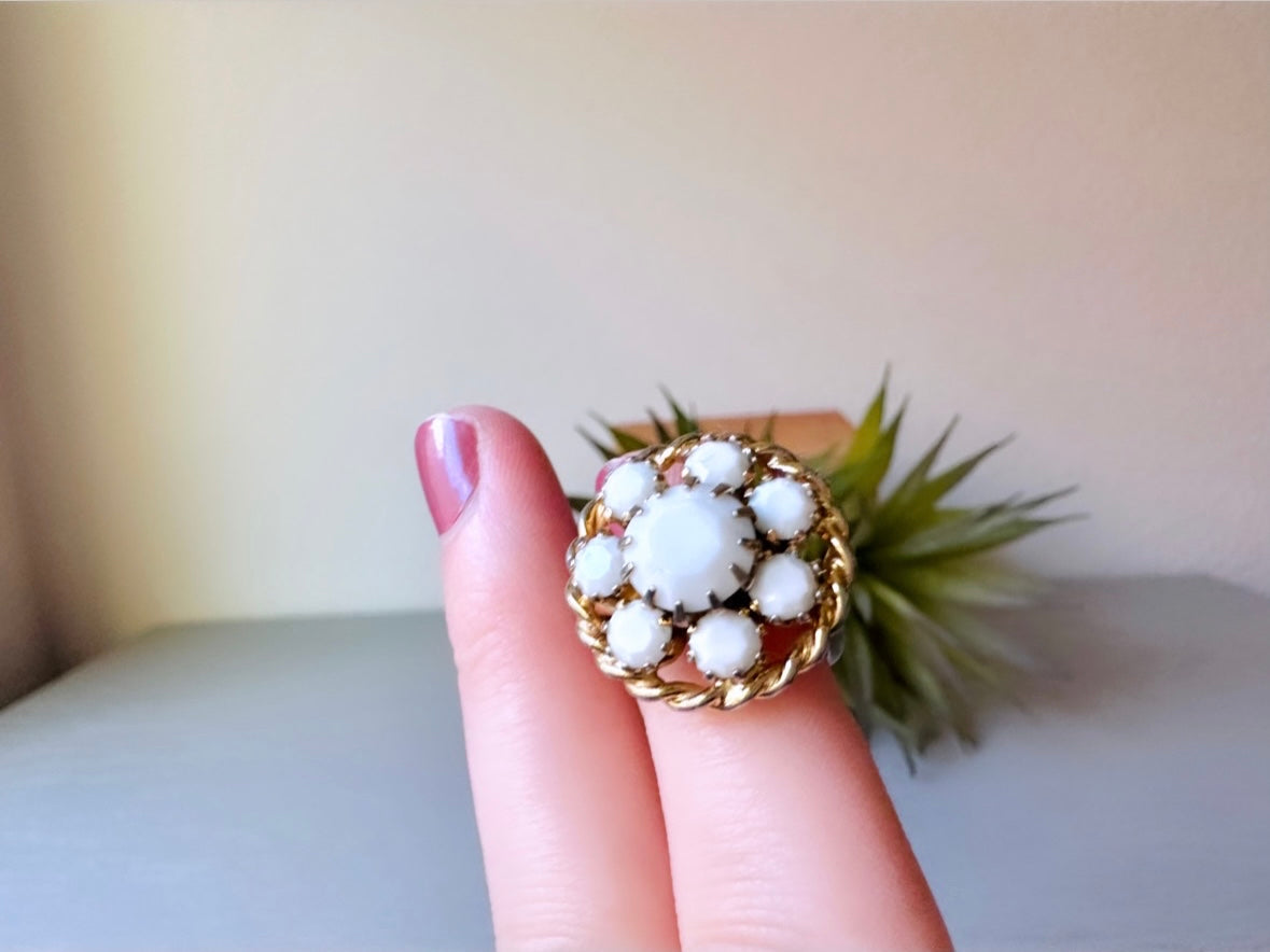 White Milk Glass Ring, Vintage Statement Ring, Vintage White Ring, Gold Tone Cocktail Ring, Chunky Retro Rhinestone Costume Ring