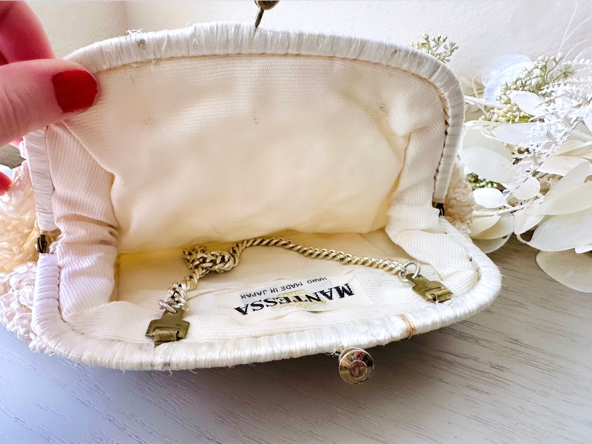 1960s White Raffia Clutch Purse, Handmade in Japan Vintage Mantessa Bag w Chain Strap, Cute Vintage Purse, Shiny Cream Woven Straw Handbag