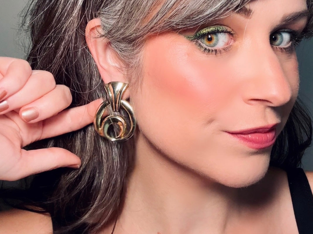 Gold 80s Door Knocker Earrings, Bold Glam Vintage Gold Hoop Clip On Earrings, Elegant Scrolled Double Hoop 1980s Retro Fashion Earrings