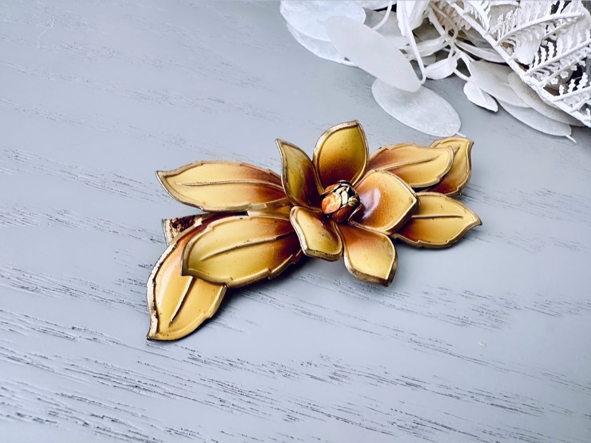 Gorgeous 1940s Flower Brooch, Vintage Fall Accessories, Boho Autumn Brooch, Mustard Yellow and Antique Gold Pin, Rustic Woodland Accessories