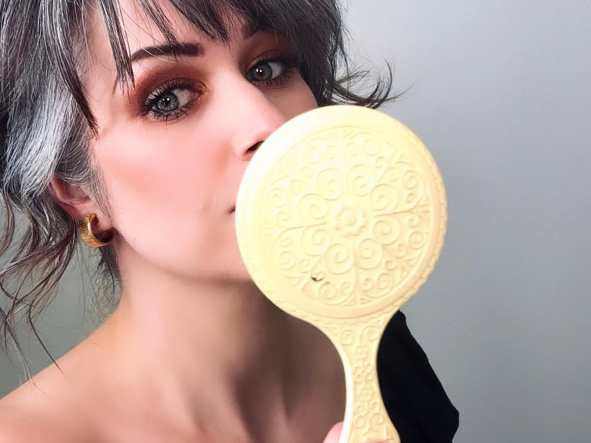 Vintage 60s Yellow Hand Mirror, Embossed Flower Pastel Yellow Vintage 1960’s Cute Mirror, Vtg 60s Girl's Handheld Makeup Mirror
