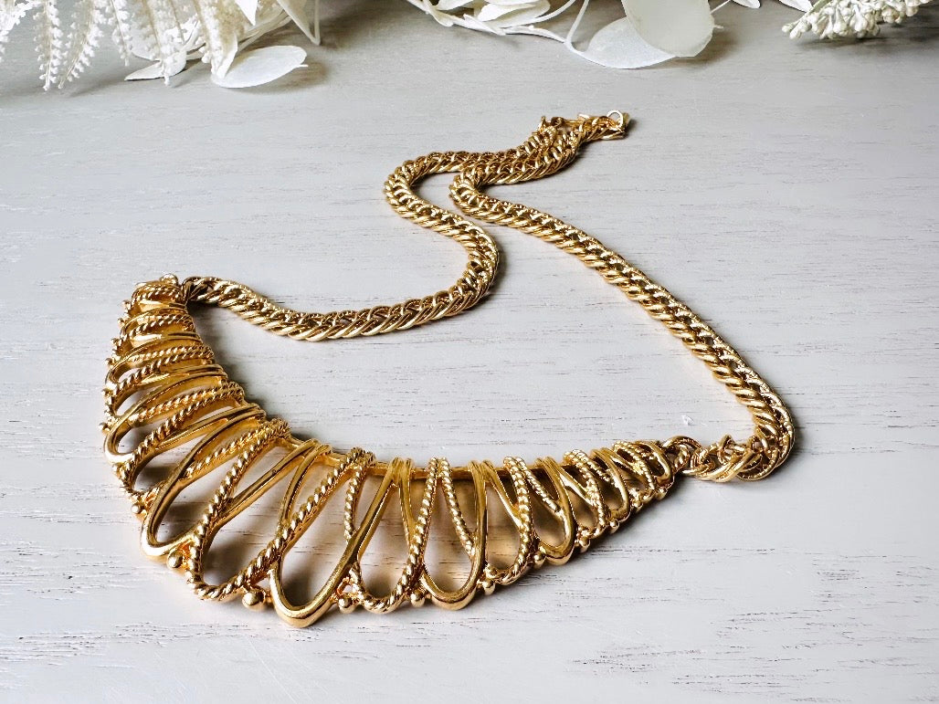 Gold Vintage Necklace, 90s Avon Necklace, Vintage Gilded Mesh Open Work Collar Necklace, Gold Rope Necklace, Statement Necklace Jewelry Gift