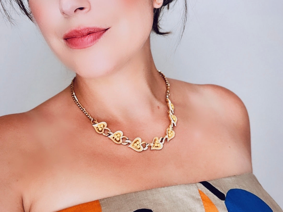 Vintage Yellow Heart Choker Necklace, Vintage Yellow Necklace, 1950s Retro Choker Necklace, Short Colorful Heart Necklace