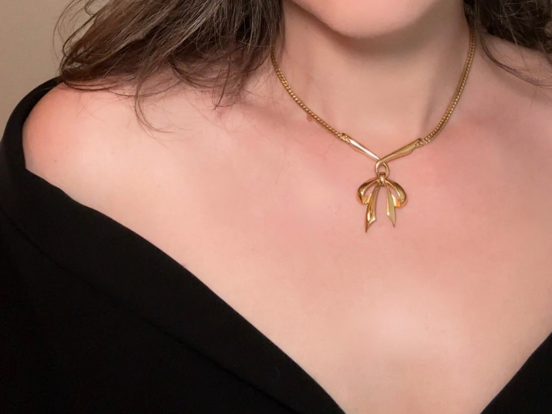 Gold Bow Necklace, Monet Vintage Gold Ribbon Pendant Necklace, Minimalist Wheat Chain Elegant Gold Knot Necklace