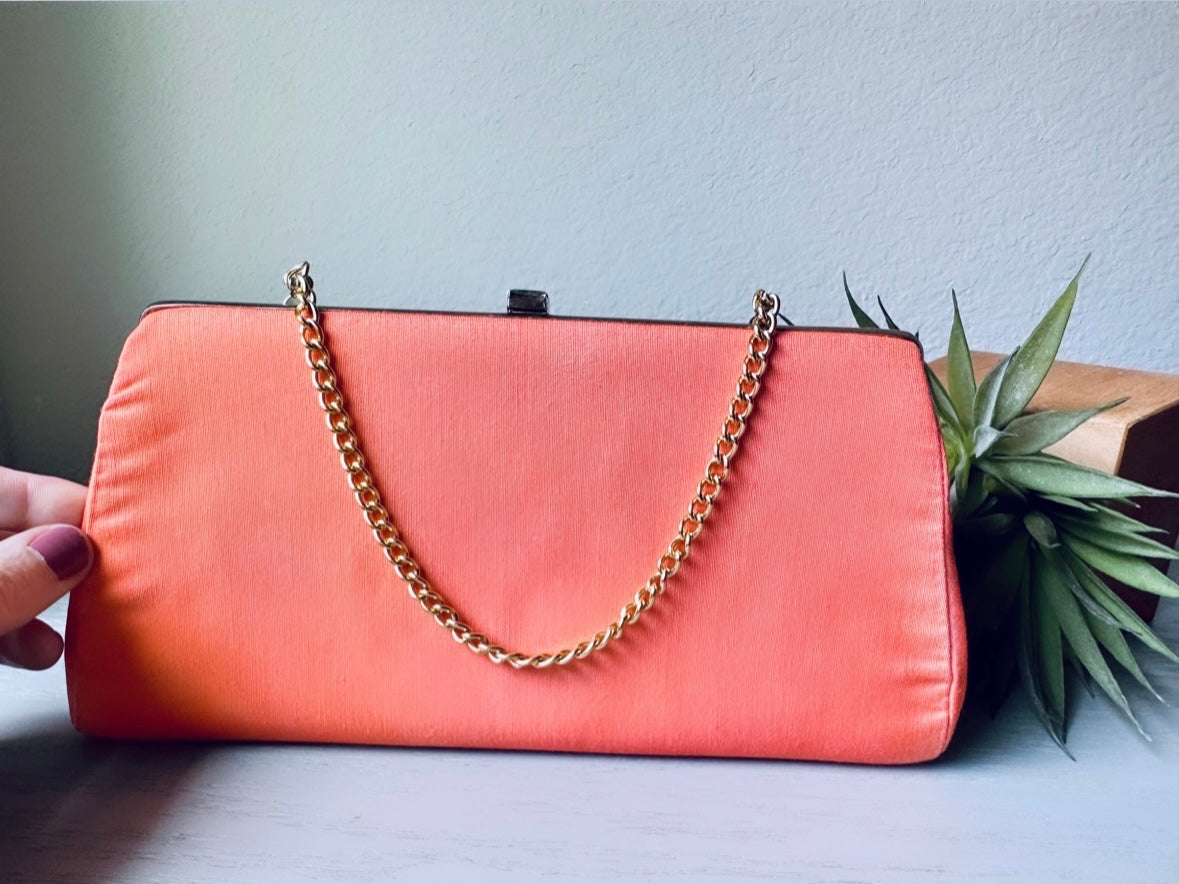 Vintage Coral Pink Clutch, Light Peach Pink Handbag with Gold Hideaway Chain, Vintage Purse, Retro 1960s Clutch, Cute Barbie Fashion