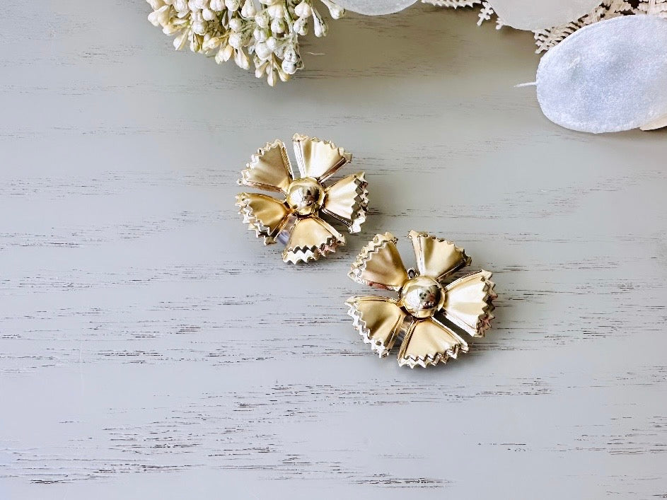 Gold Flower Earrings, Romantic Vintage 1960s Clip On Earrings, Light Gold 3D Layered Metal Petal Nonpierced MCM 60's Clip Earrings