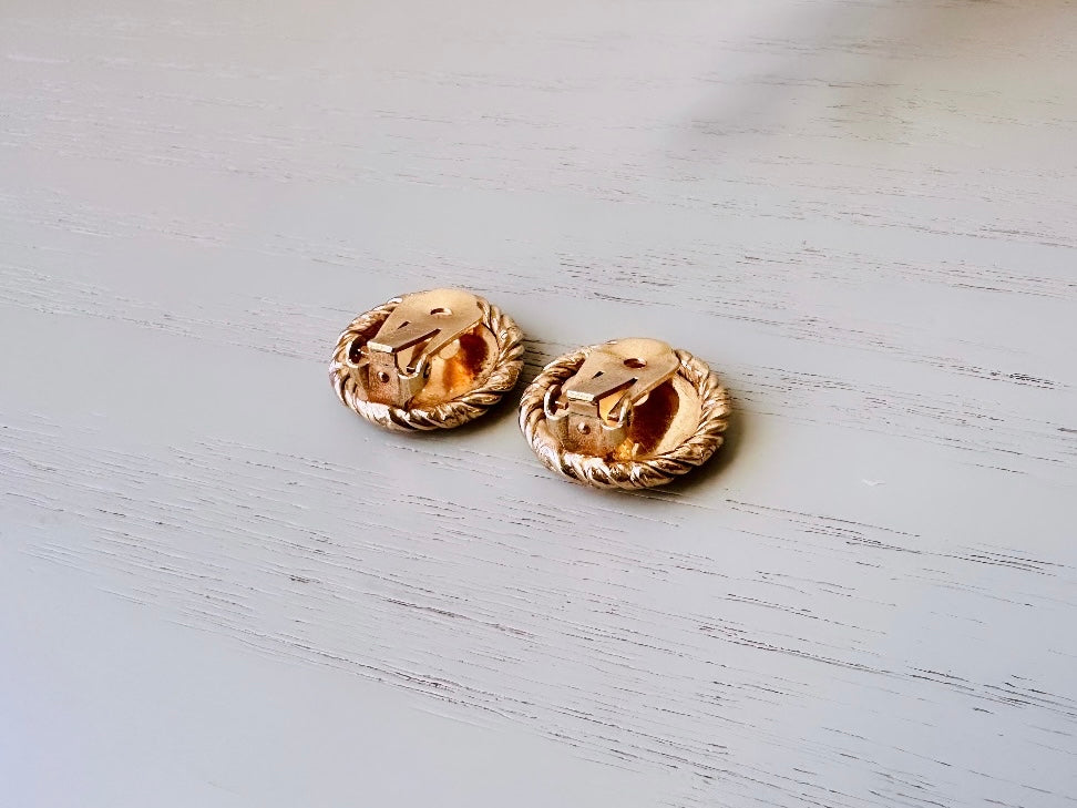 Gold Vintage Clip On Earrings with Rope Border, Unique Classic Gold Button Earrings 3/4" Clip-Ons for Non-Pierced, Bergere Earrings