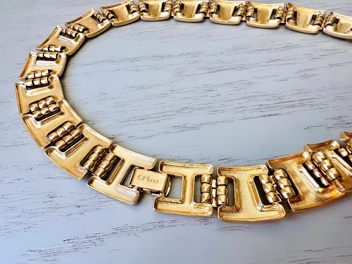 Gold Monet Necklace, 16" Interlocking Link Gold Choker Designer Vintage 80s Gold Choker Necklace, High Fashion Runway Shiny Gold Collar