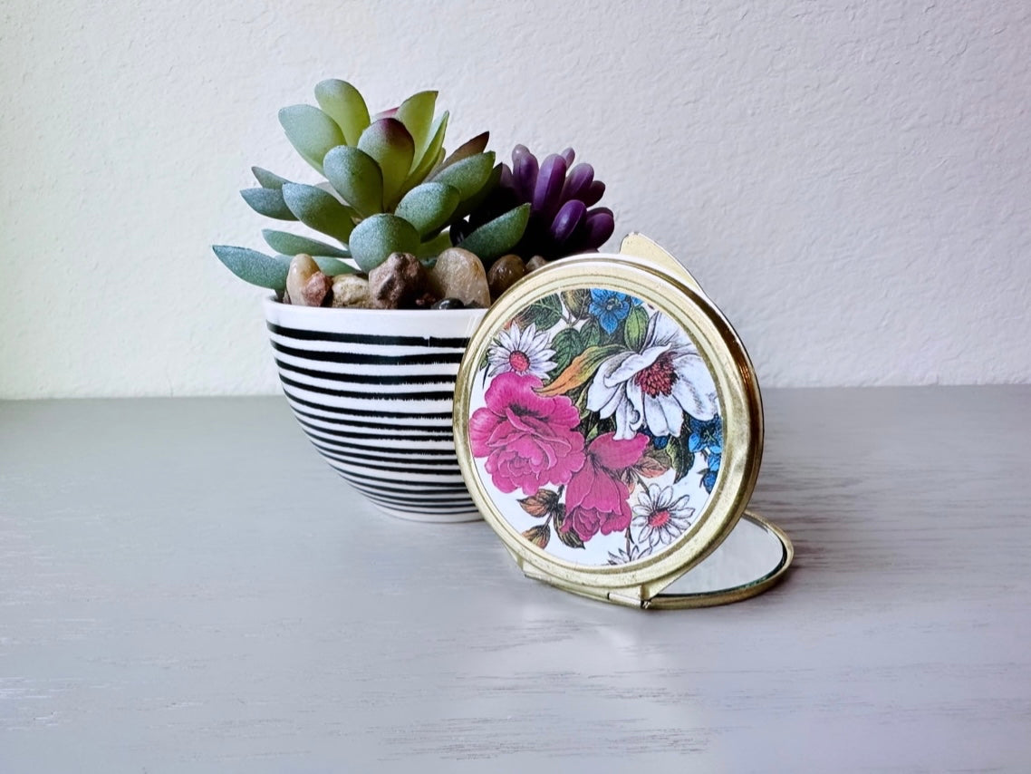 Vintage Flower Compact Mirror, Gold Vintage 1970’s Rose Pocket Mirror, Vtg 70s Colorful Floral Makeup Mirror, Pretty Flip Mirror