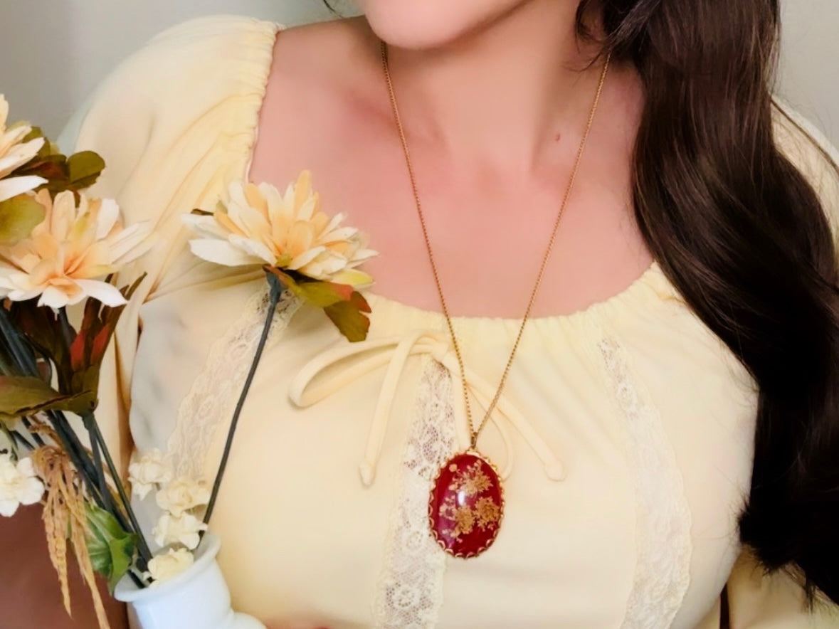 Dried Flower Pendant Necklace, Red and Gold 1970s Baby's Breath on Red Velvet Flower Cameo, Whimsical Pendant Necklace, 24" Long Necklace