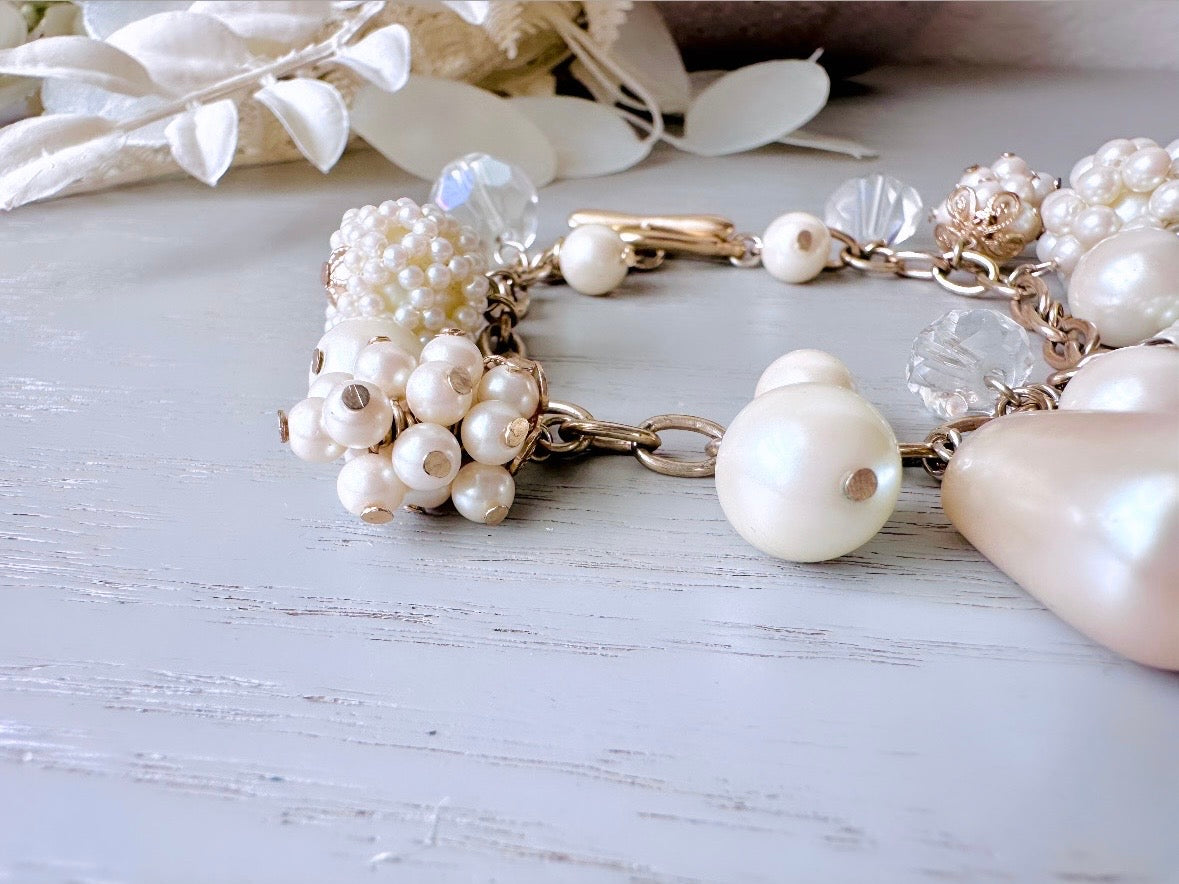 Vintage Pearl Charm Bracelet, Signed Carolee Bracelet, Pretty Cream Faux Pearl & Crystal Goldtone Bracelet, Vintage Gifts for Her 7.5” Long