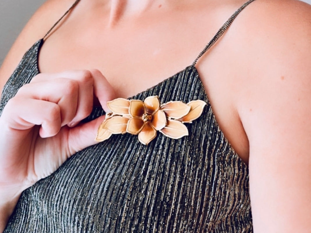Gorgeous 1940s Flower Brooch, Vintage Fall Accessories, Boho Autumn Brooch, Mustard Yellow and Antique Gold Pin, Rustic Woodland Accessories