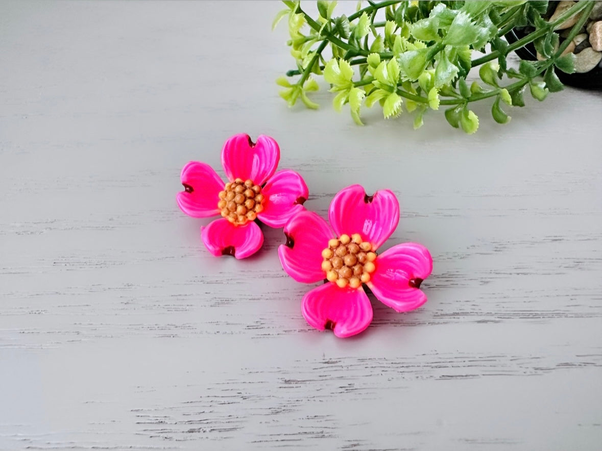 Hot Pink Flower Clip On Earrings, Vibrant Bright Pink Vintage Earrings, Oversized Pretty Flower Earrings, Neon Pink Flower Clip-Ons
