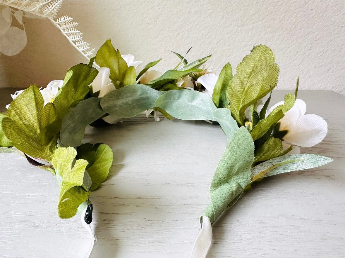Ivory Flower Crown, Handmade Woodland Nymph Bridal Floral Hair Wreath, Cream Forest Queen Headpiece