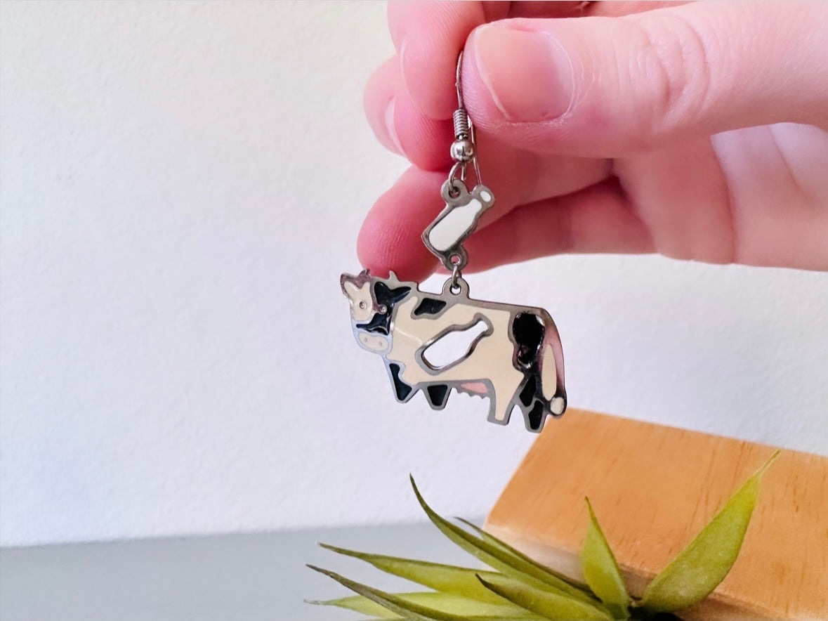 Vintage Berebi Cow Earrings, Adorable Cow and Milk Bottle Earrings, Fun 1980s Collector's Earrings, Pierced Enamel Earrings, Cool Retro