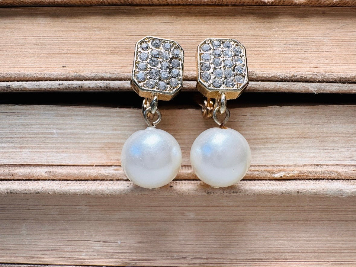 Vintage Pearl Drop Earrings, Pave Rhinestone Cream Pearl Clip On Earrings, Beautiful Classic Vintage Bridal Pearl Earrings for Wedding