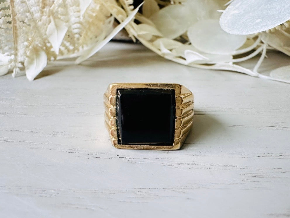 Onyx Signet Ring in Gold, Vintage 1940s Men's Cocktail Ring