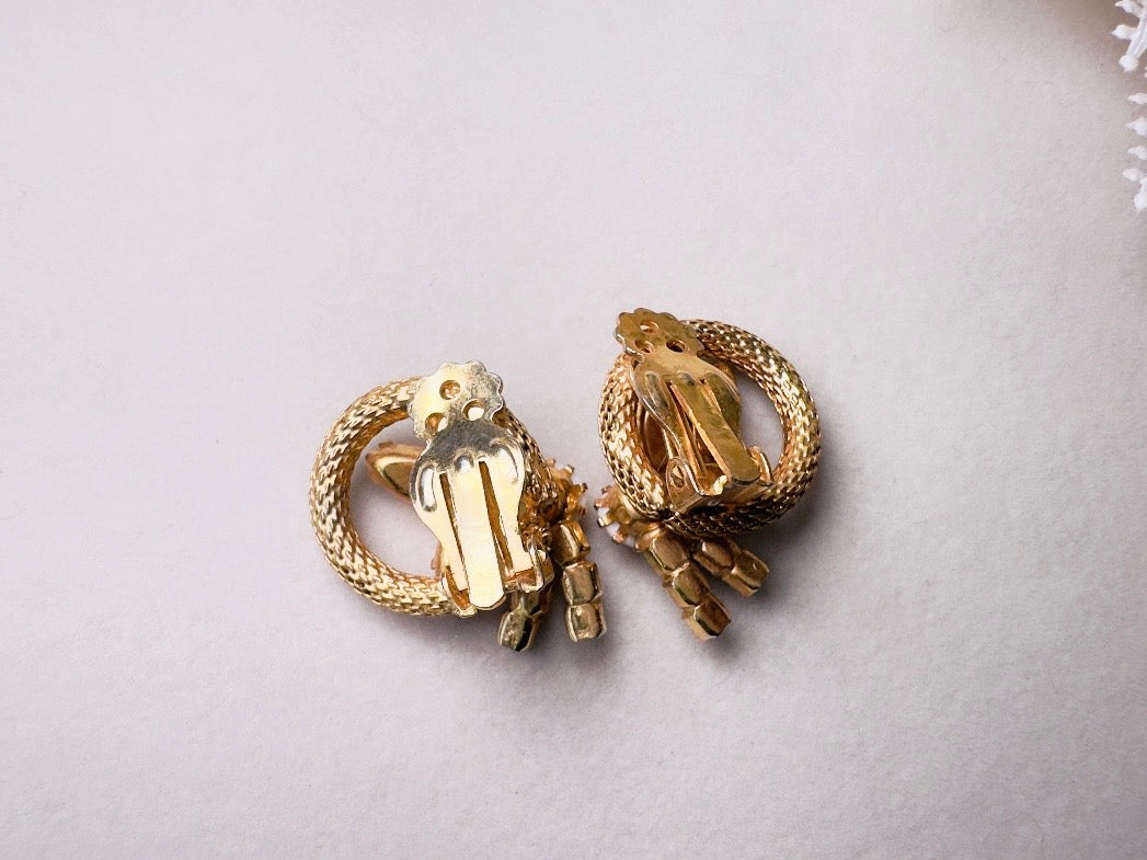 Milk Glass Earrings, 1960s Vintage Earrings, Dramatic White and Gold Bridal Clip Ons
