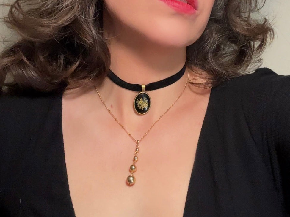 Aquarius Zodiac Necklace, Handmade Black Velvet Choker with Vintage Glass Astrology Cameo