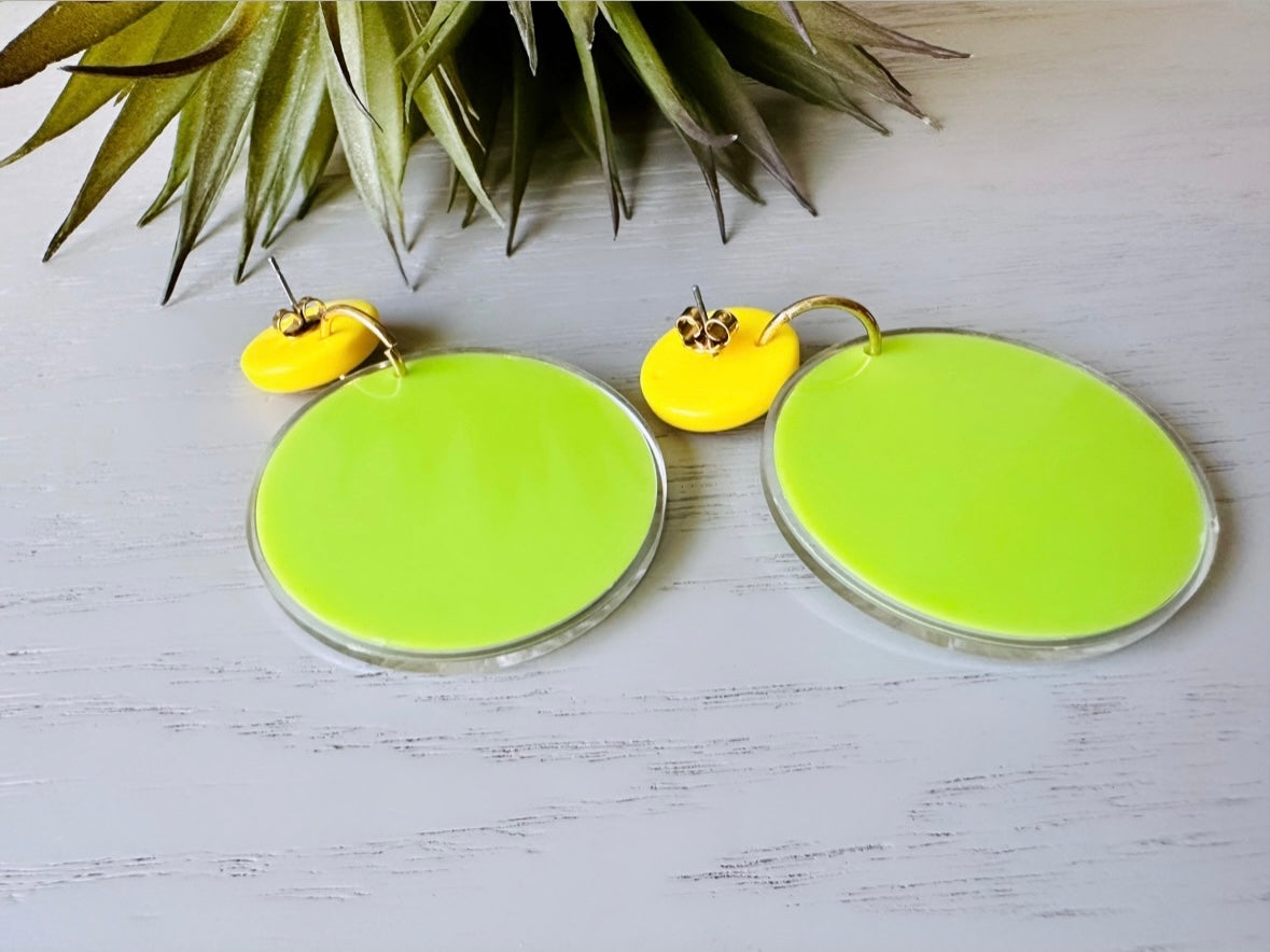 Bright Yellow Lemon Earrings, 1993 Tooty Fruity Summer Fruit Earrings, Vintage Acrylic Earrings, Big 90s Does 60s Retro Lemon Slice Earring
