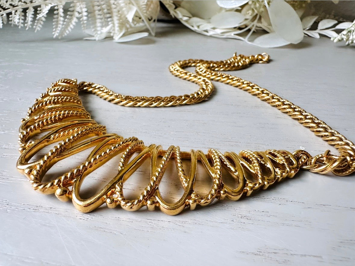Gold Vintage Necklace, 90s Avon Necklace, Vintage Gilded Mesh Open Work Collar Necklace, Gold Rope Necklace, Statement Necklace Jewelry Gift