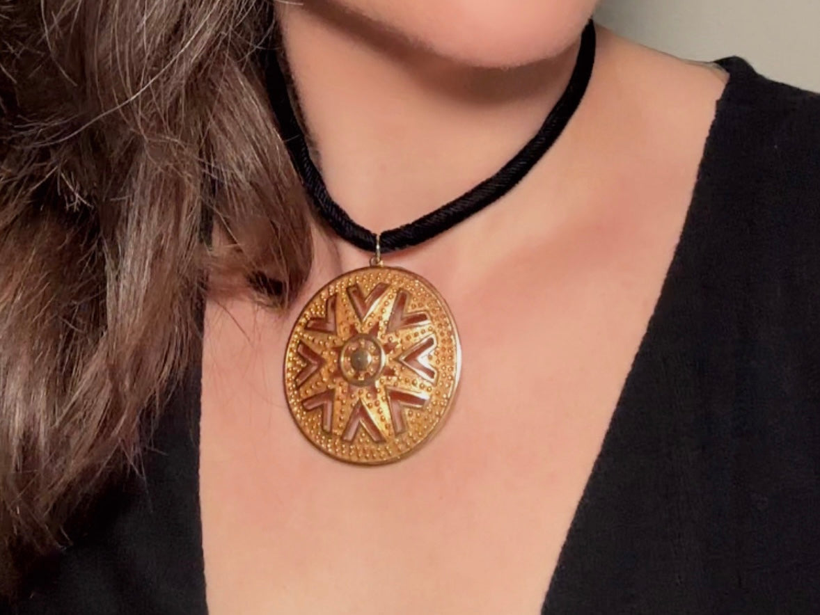 Black Velvet Choker Necklace with Gold Sunburst Pendant, Vintage Gothic Signed Lisner Gold Medallion Necklace