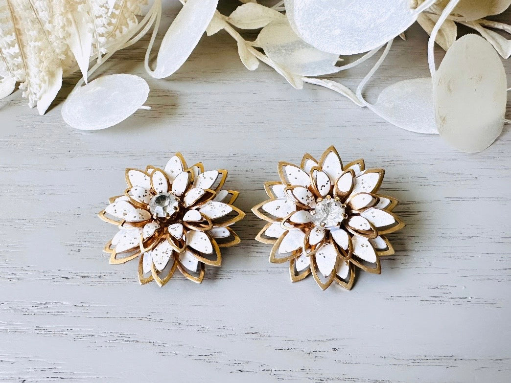 Vintage White Earrings, Floral White and Gold Clip On Earrings, Gorgeous Vintage 1960s Flower Earrings with Silver Glitter Rhinestone