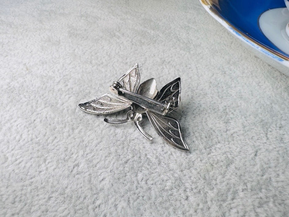 Butterfly Brooch Pin, Vintage Silver Butterfly Pin with Blue Stone Center, Vintage Brooch, Whimsical Bridal Brooch, Antique Silver Pin