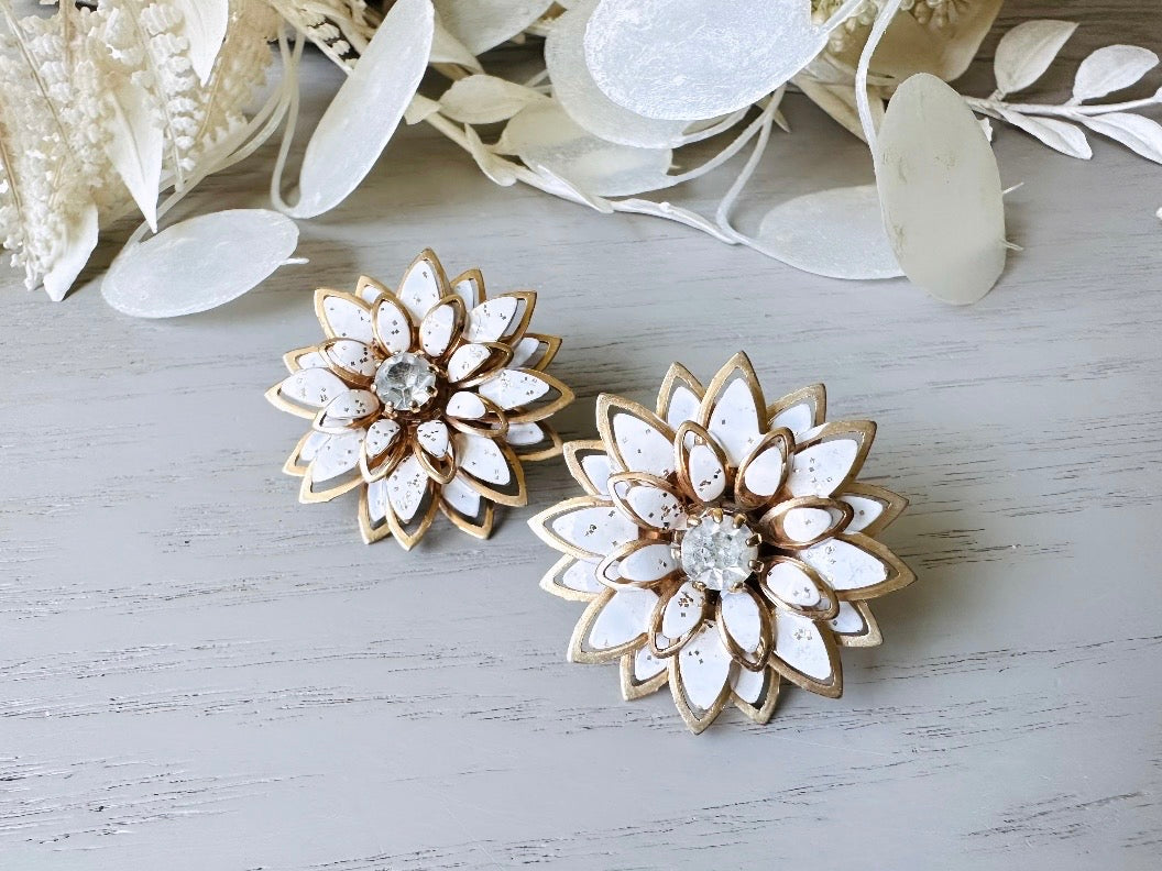 Vintage White Earrings, Floral White and Gold Clip On Earrings, Gorgeous Vintage 1960s Flower Earrings with Silver Glitter Rhinestone