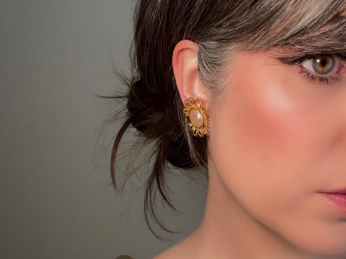 Vintage Blush Pearl Earrings, Gorgeous Pink Faux Pearl Cabochon & Burnished Gold Floral Clip On Earrings