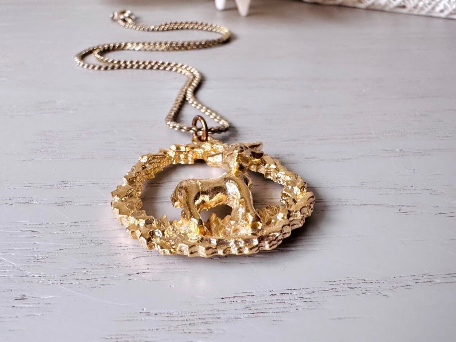 Gold Deer Necklace, Vintage Gold Wreath Pendant Necklace with Autumn Deer VTG 70s Gold Necklace, Layering Necklace, Beautiful Gifts for Her