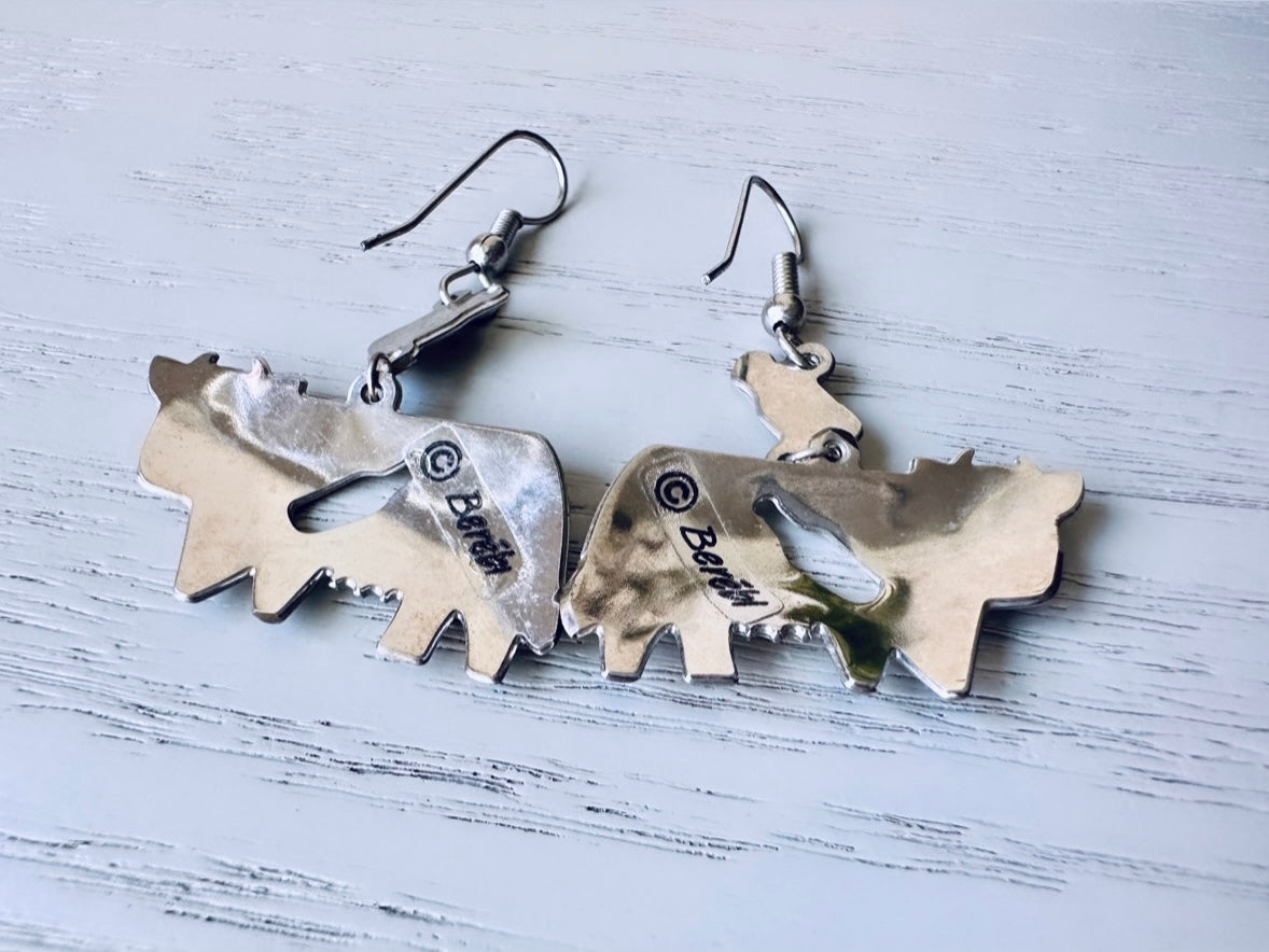 Vintage Berebi Cow Earrings, Adorable Cow and Milk Bottle Earrings, Fun 1980s Collector's Earrings, Pierced Enamel Earrings, Cool Retro