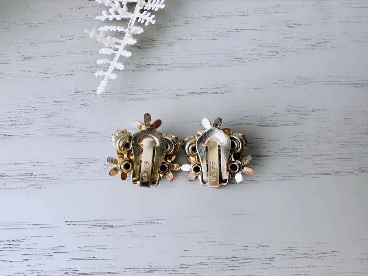 Spring Green Flower Earrings, Vintage WEISS Rhinestone Earrings, Vintage 1960's Peridot Crystal White Enamel Flower Clip On Earrings
