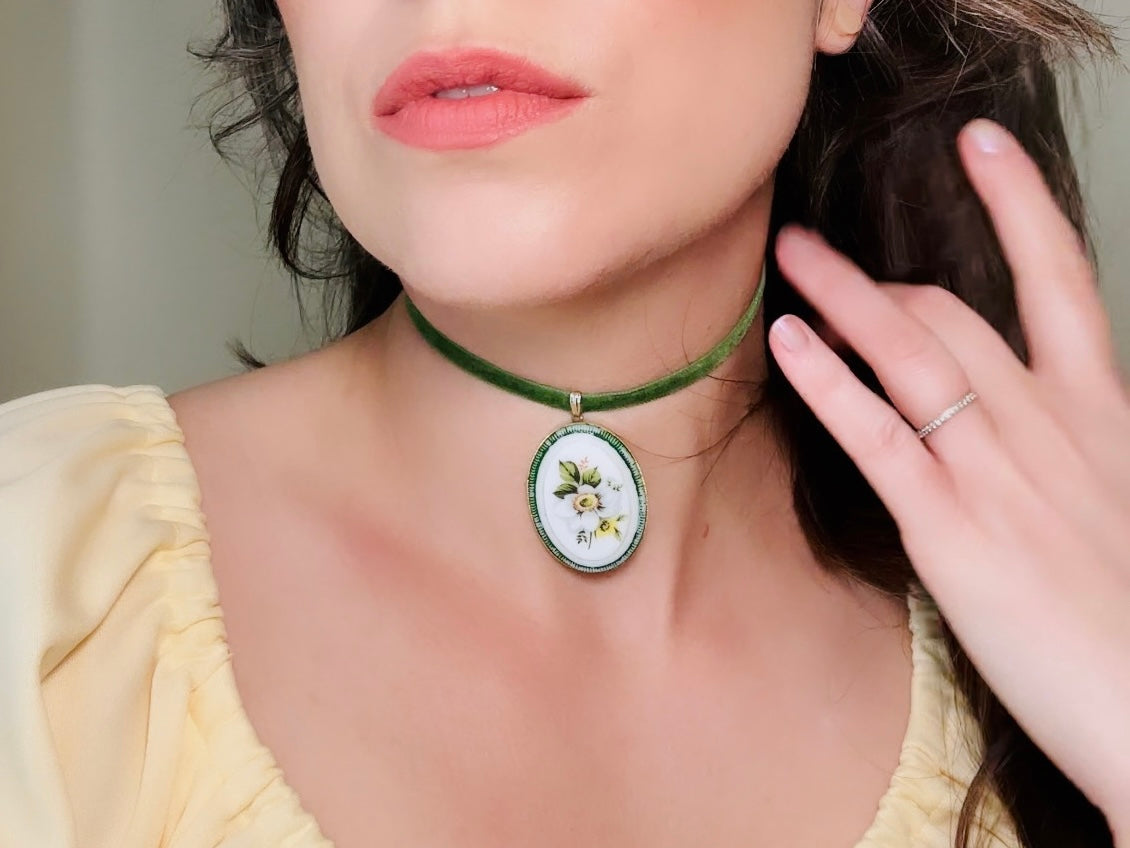 Green Velvet Choker Necklace with Floral Cameo, White Flower Vintage 1950s Choker, West German Victorian Revival Necklace 14" Soft Velvet