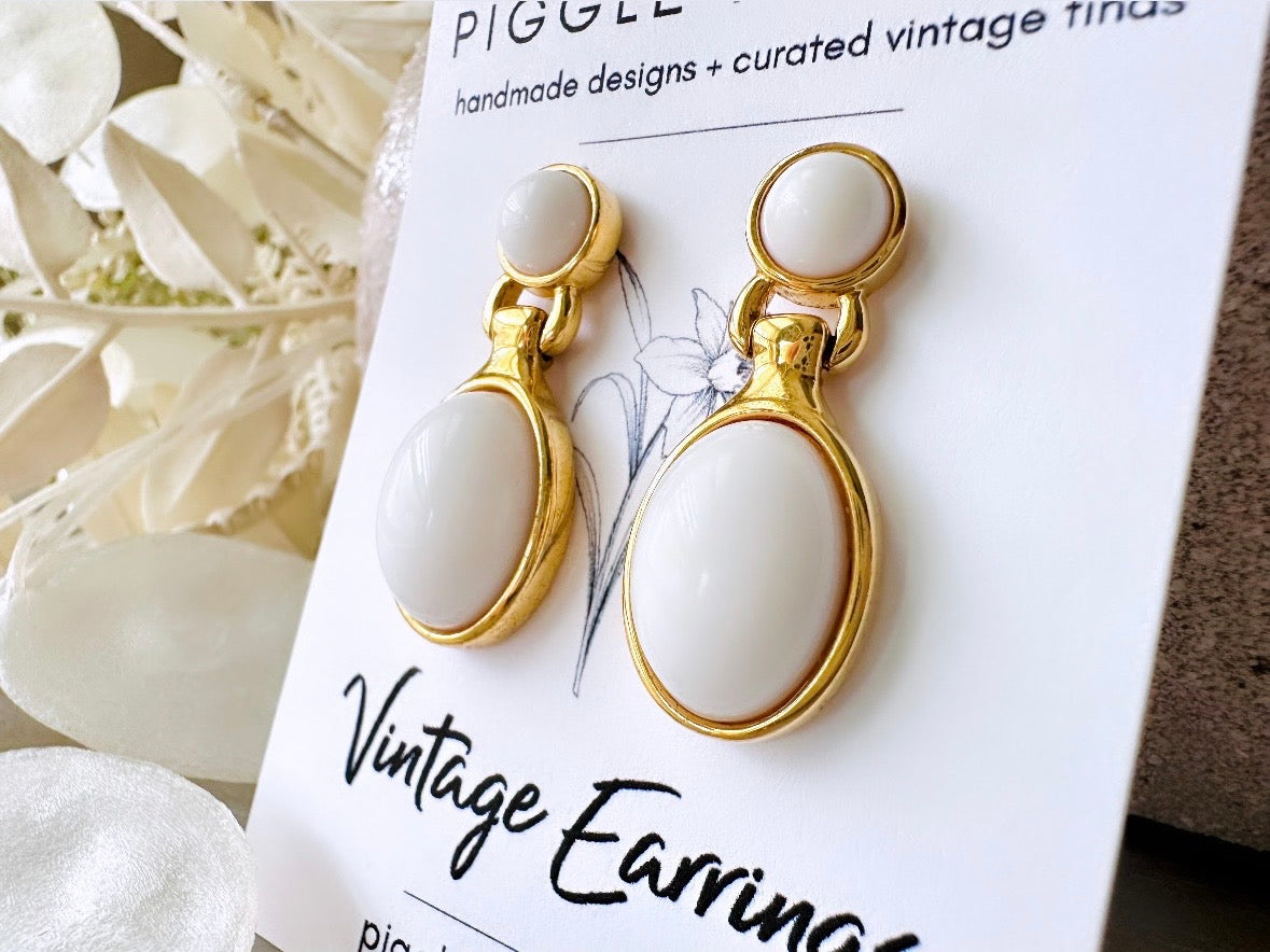 Monet White Drop Earrings, Classic White and Gold Vintage Earrings, 1980s Pierced Post Dangle Earrings, Simple Chic Wedding Earrings