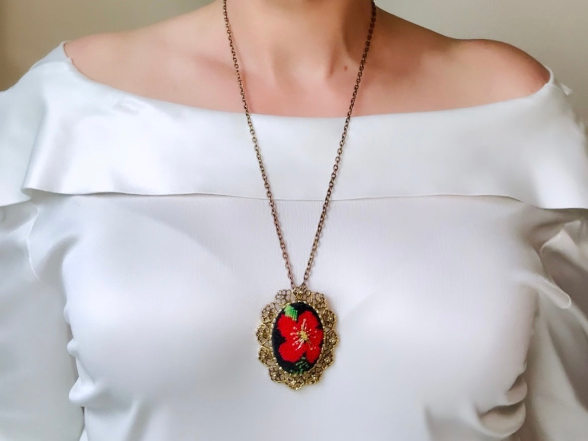 Red and Gold 1970s Embroidered Flower Cameo Convertible Whimsical Pendant Necklace, Needlepoint Flower Pendant Brooch Necklace, 24" Long