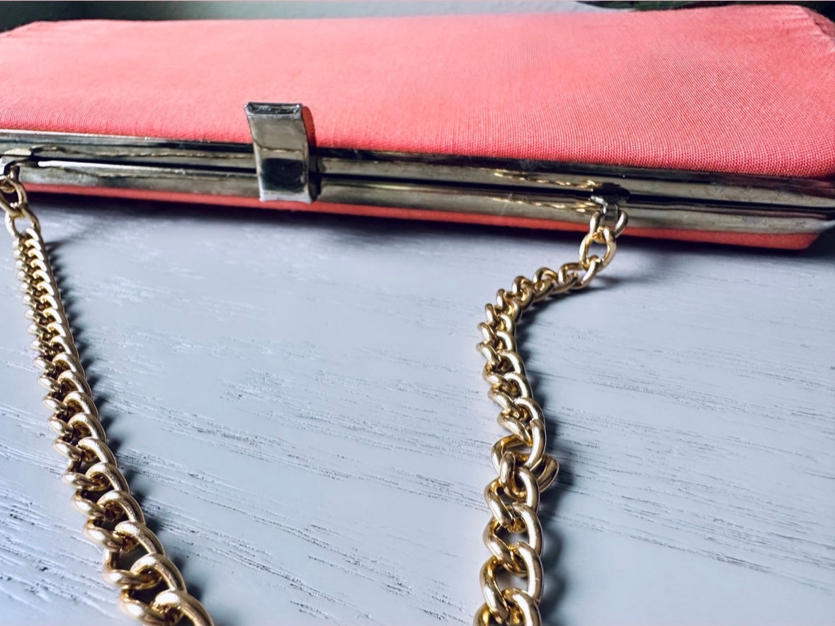 Vintage Coral Pink Clutch, Light Peach Pink Handbag with Gold Hideaway Chain, Vintage Purse, Retro 1960s Clutch, Cute Barbie Fashion