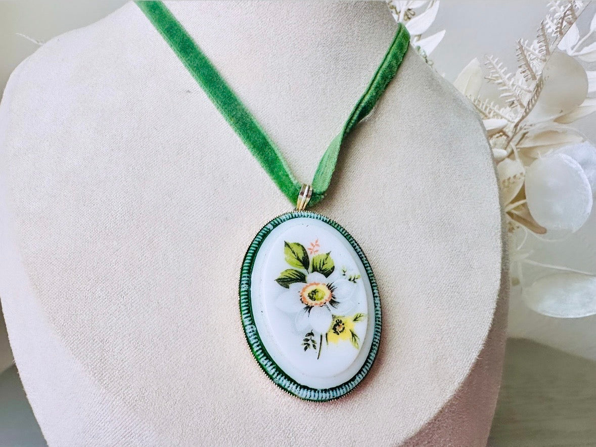 Green Velvet Choker Necklace with Floral Cameo, White Flower Vintage 1950s Choker, West German Victorian Revival Necklace 14" Soft Velvet