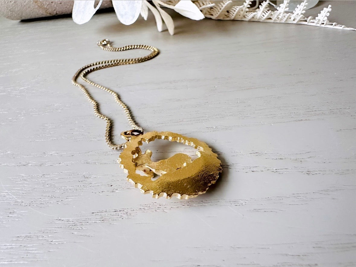 Gold Deer Necklace, Vintage Gold Wreath Pendant Necklace with Autumn Deer VTG 70s Gold Necklace, Layering Necklace, Beautiful Gifts for Her