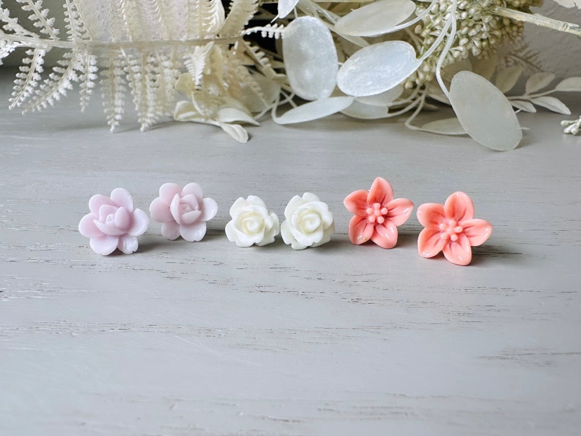 Flower Stud Earrings in Lavender, White and Rosey Pink, Pastel Floral Earrings Set, Hypoallergenic Surgical Steel Post Earrings