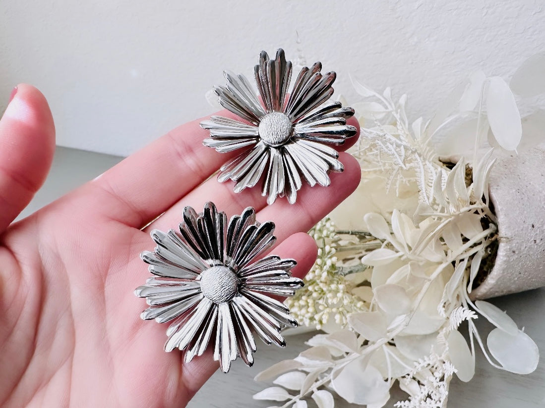 1960s Dazzling Silver Vintage Statement Earrings 1969, Oversized Glam Silver Flower Earrings, Huge Clip Earrings, 1960s Retro Mod Earrings, SIGNED SC